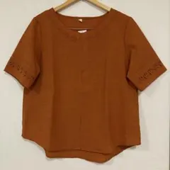 新品タグ付き* トップバリュ オレンジ 刺繍カットソー