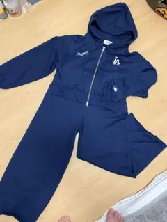 Item thumbnail for item d62330e5-ffc3-44d9-97ab-f7eacd1847fc