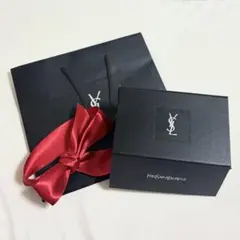 Yves Saint Laurent ギフトボックスセット