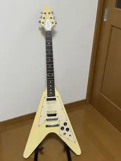 HOLLY エレキベース　フライングブイ Flying V type [Electric guitar › Flying V type] – Ishibashi