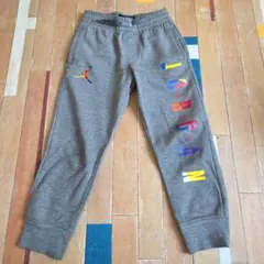 Item thumbnail for item ee09f832-85ad-41c5-9e2b-9ea01cdafab3