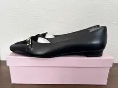 プリティーバレリーナ ブラックスエードフラットシューズ - メルカリ