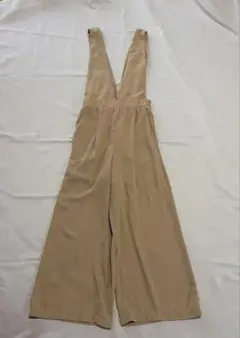 chocol raffine robeベージュ サロペット ワイドパンツのサムネイル