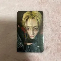 Item thumbnail for item 74978fd9-4c83-4a51-944e-3eeea741ee1c