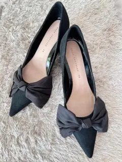 ZARAリボン付き黒太ヒールパンプス