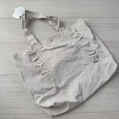 新品/テータテート　フリル手提げバックのサムネイル