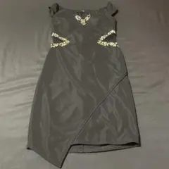 値下げしました！✨️ ブラック ドレス 装飾付き