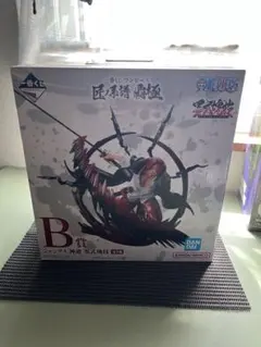 ワンピース 一番くじ B賞 シャンクス