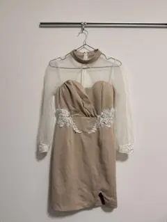ベージュ シースルー タイトドレス