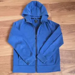 ジップアップ トップス