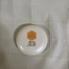 サナ 毛穴パテ職人 ミネラルBBパウダーファンデーション、フェイスパウダー