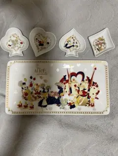 ディズニー アリス イン ワンダーランド プチパーティーセット 皿