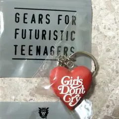 Girls Don't Cry ハート型キーホルダー