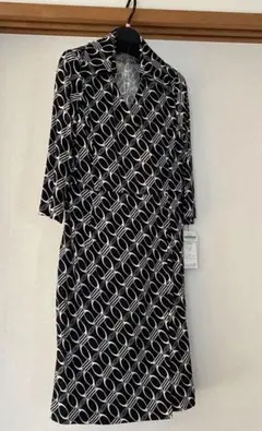 未使用ワンピース/ペチコート、腰リボン付き