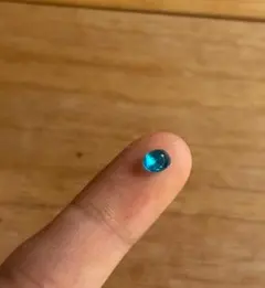 天然ネオンブルーアパタイト カボション