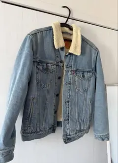 Levi's ボア襟付きデニムジャケット