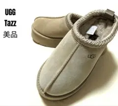 UGG　Tazz　25cm　アグ　サンダル　厚底　ムートン　美品　完売　ブーツのサムネイル