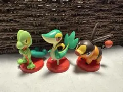 チョコエッグ　ポケットモンスター旅立ちの３匹　キモリ、ツタージャ、ポカブ