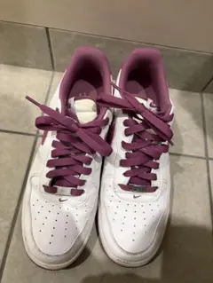 NIKE Air Force 1 ホワイト パープル スニーカーのサムネイル