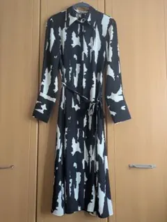 長袖シャツワンピース ブラックホワイト