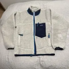 patagonia フリースジャケット クリーム・ネイビー