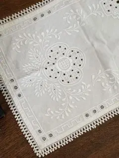 フランスヴィンテージ テーブルクロス　刺繍