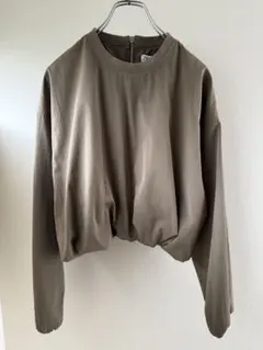 ZARA カーキトップス　新品　タグ付き