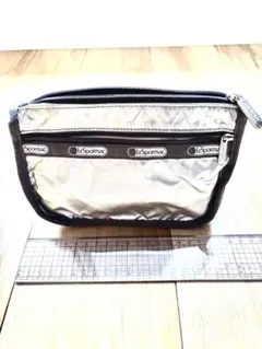 Item thumbnail for item ec9335a6-7ca6-4b50-99e7-f45fcfed429f