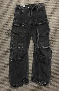 ブラックカーゴデニムパンツ