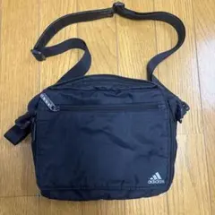 adidas ショルダーバッグ ブラックのサムネイル