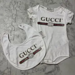 GUCCI ベビー ロンパース スタイ セットのサムネイル