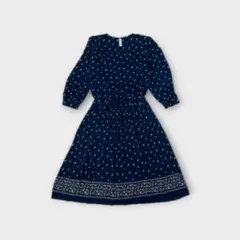 ネイビー花柄刺繍ワンピース