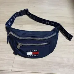 TOMMY JEANS ボディバッグ ウエストポーチ ネイビーのサムネイル