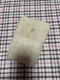 バーバリー　フェイスタオル　1枚