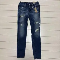 AMERICAN EAGLE OUTFITTERS スキニーデニムのサムネイル