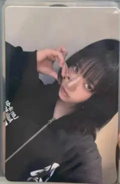 MEOVV スイン 中国杭州ポップアップ購入特典トレカ