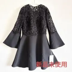 【新品❤︎タグ付】VALENTINO レース ワンピース 黒 カクテルドレス 38のサムネイル