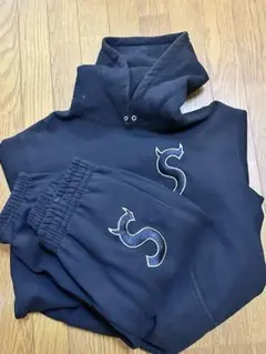 Supreme S Logo セットアップ ツノ　sロゴのサムネイル