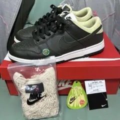 Item thumbnail for item 74ed5ee8-238b-47dc-83ab-10e59dacfb2b