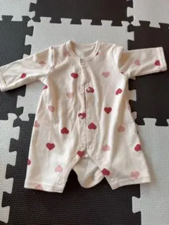 ハート柄ロンパース 50-60cm