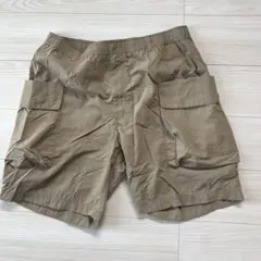 UNIQLO U ユニクロ　パラシュートカーゴショーツ　サイズXL ベージュ