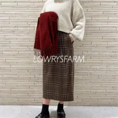 LOWRYSFARM / ベルトツキタイトスカート