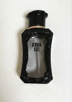 ANNA SUI アナ・スイ 香水 黒い装飾ボトル