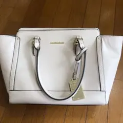 Samantha&chouetteのハンドバッグ