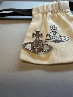 Vivienne Westwood ピアス