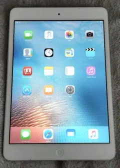 Apple iPad mini 9.7インチ シルバー