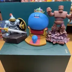 ドラゴンクエスト　スライム・さまようよろい・ゴーレム 3体フィギュアセット
