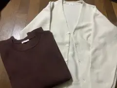 GU ウォッシャブルVネックカーディガン&ミラノリブクルーネックセーター