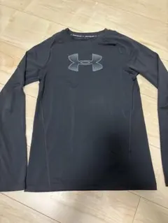 UNDER ARMOUR アンダーアーマー アンダーシャツ 黒 YLG キッズ