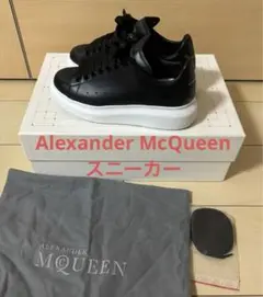 ✨　美品　Alexander McQueenローカットスニーカーのサムネイル